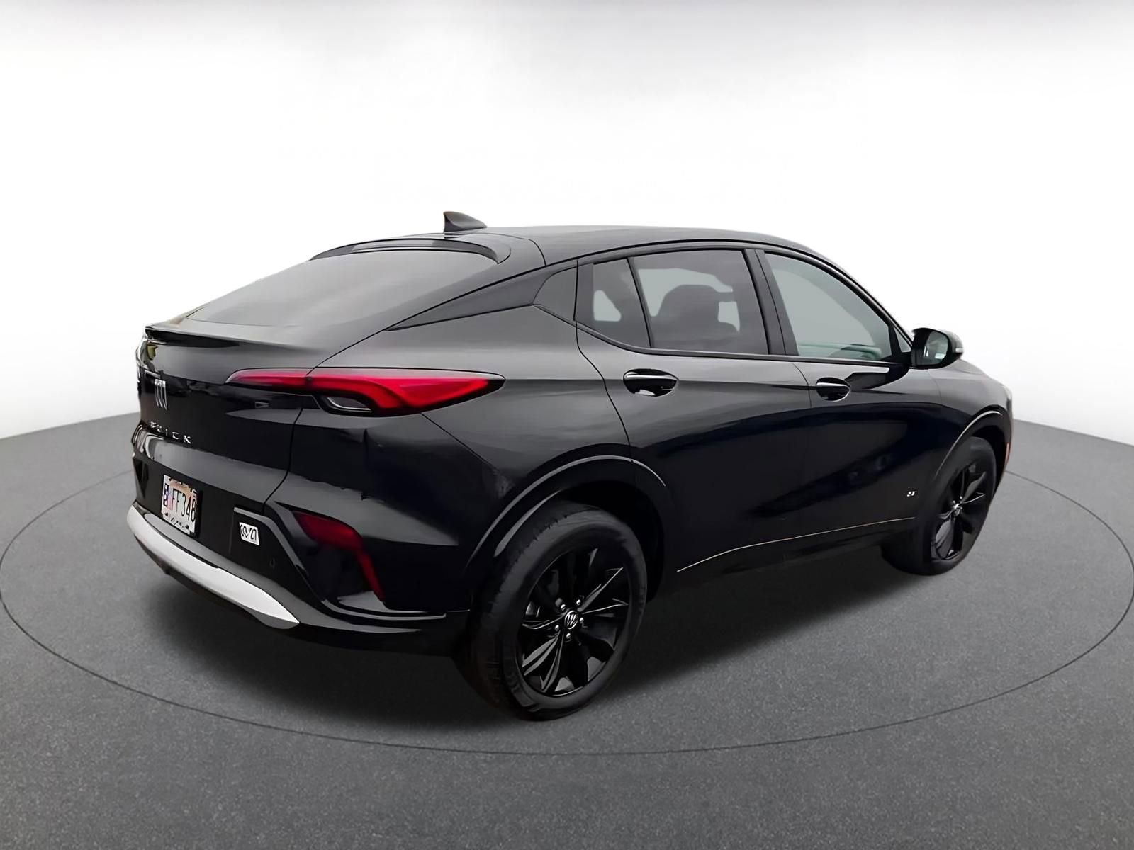 Used 2025 Buick Envista Sport Touring image 15