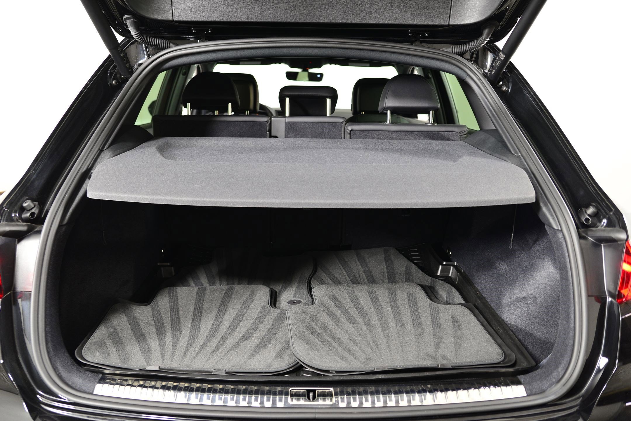 Used 2025 Audi Q3 2.0T Premium Plus w/ Premium Plus Package image 23