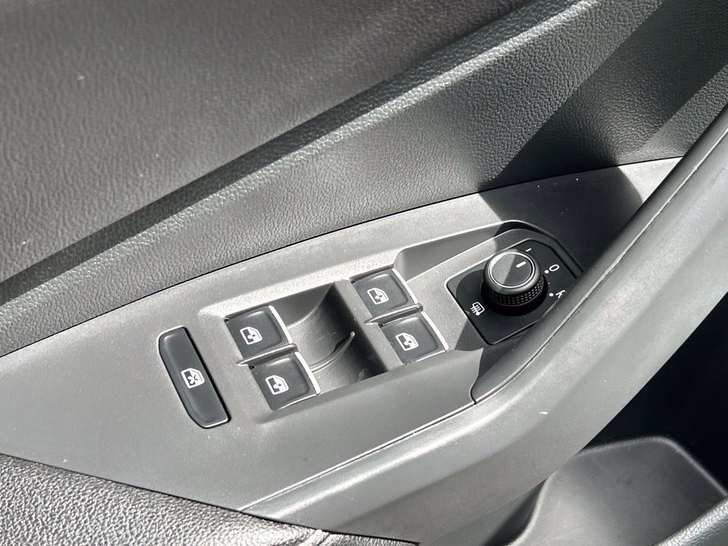 Certified 2026 Volkswagen Jetta Sport FWD image 18