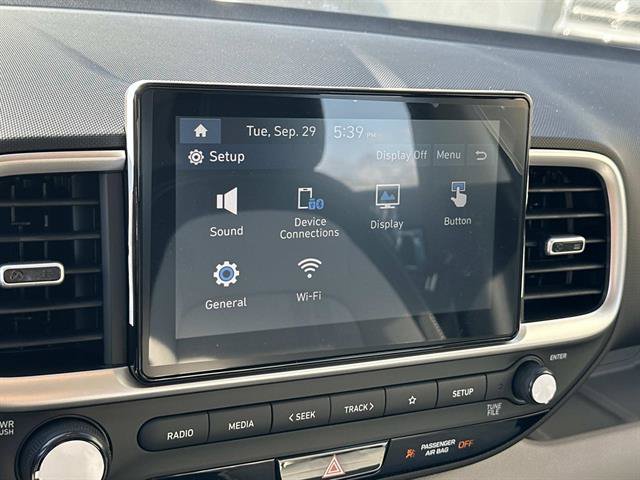 New 2026 Hyundai Venue SEL FWD image 12