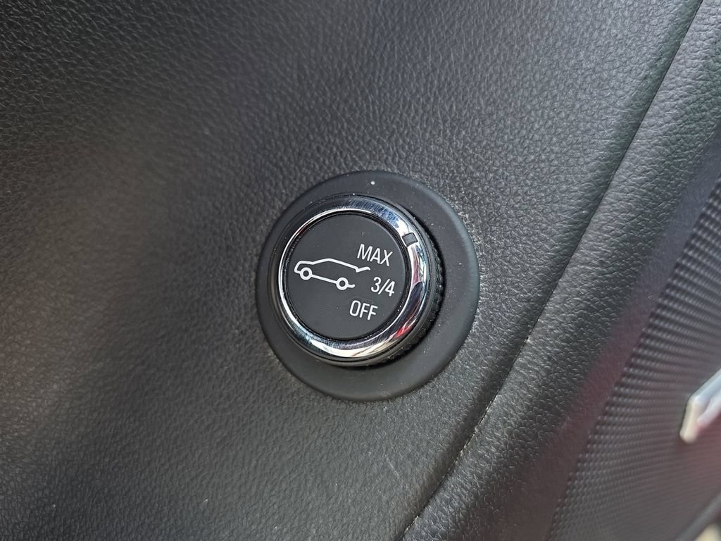 Used 2023 Chevrolet Blazer RS AWD/4WD image 33