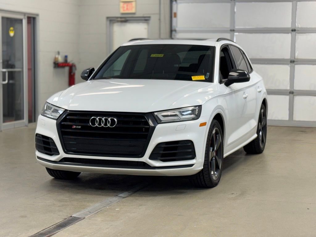Used 2020 Audi SQ5 Premium Plus w/ Premium Plus Package image 3