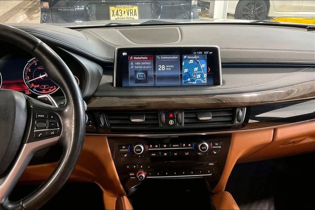 Used 2019 BMW X6 sDrive35i image 6