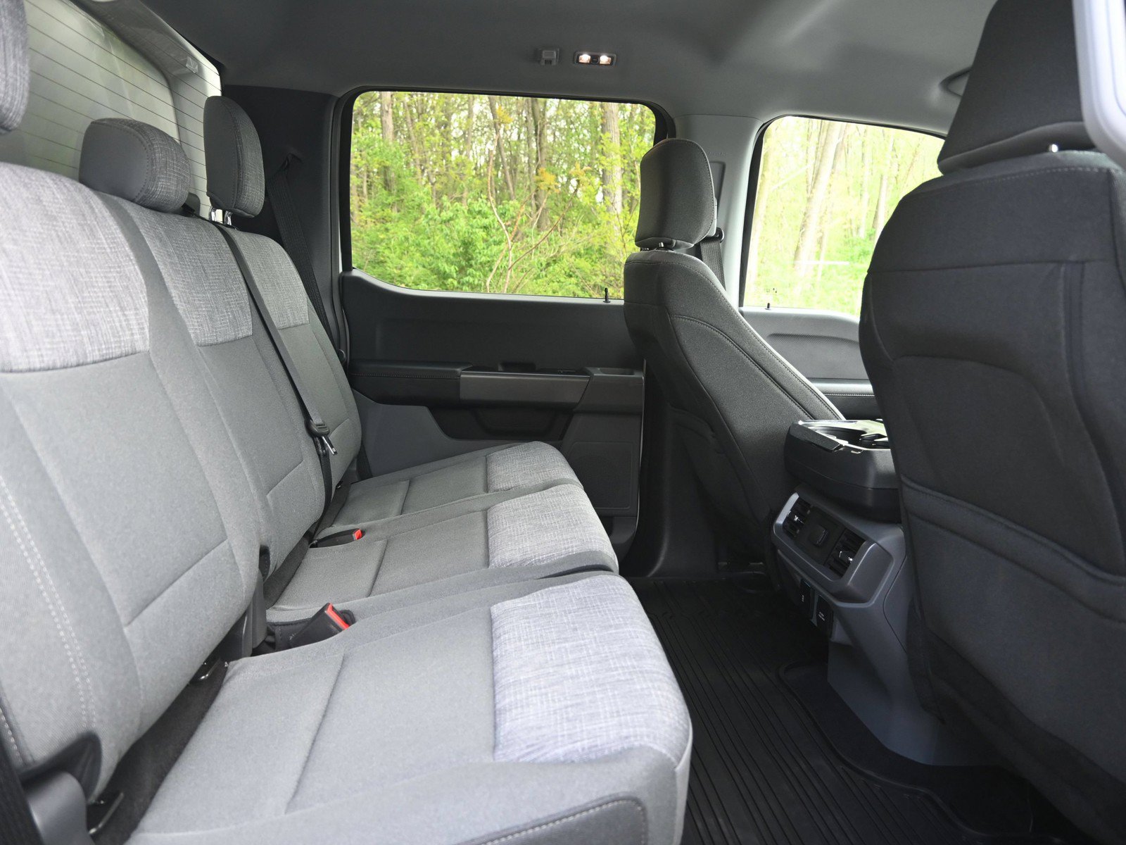 Used 2023 Ford F150 XLT w/ Trailer Tow Package AWD/4WD image 14