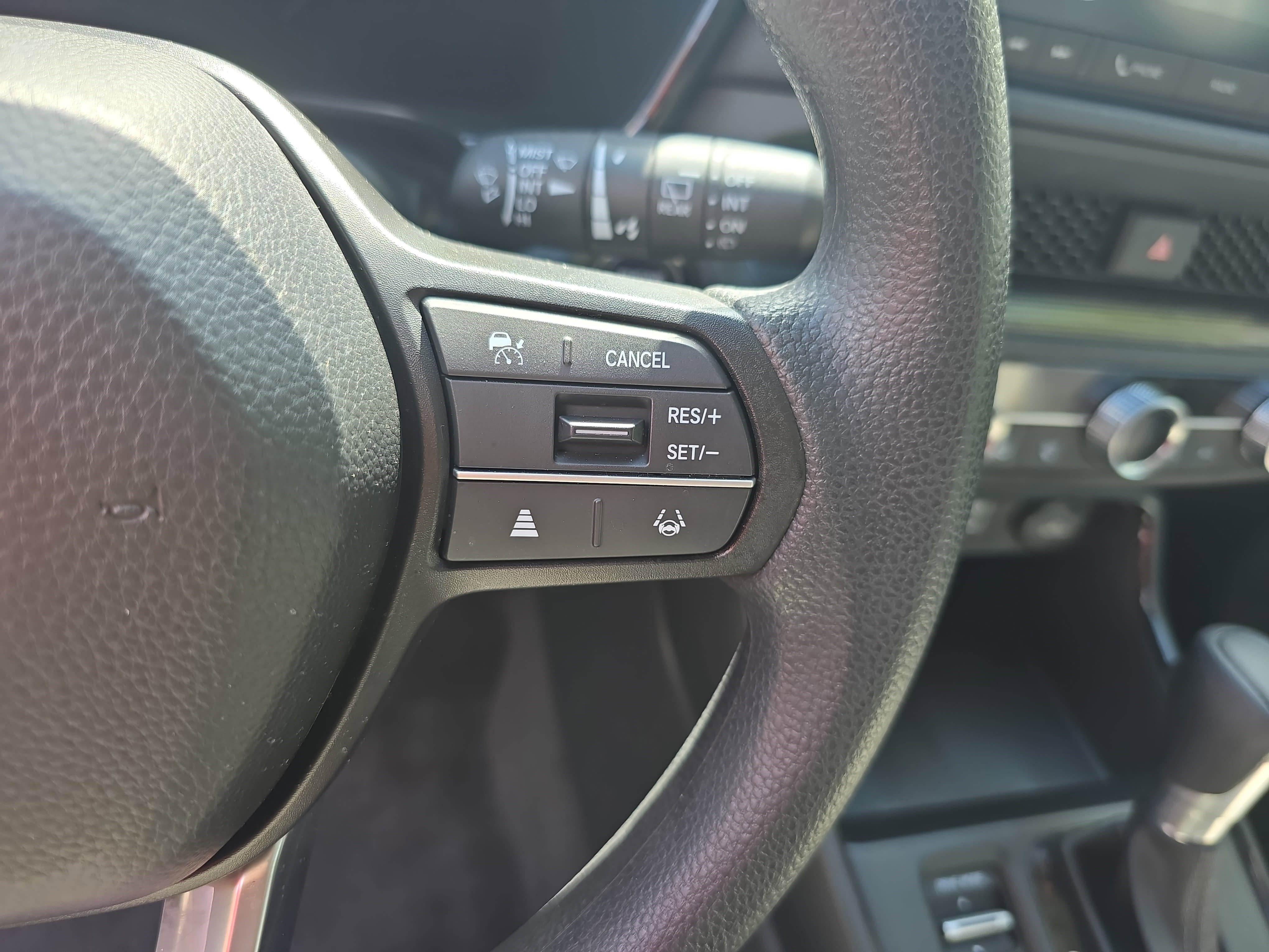 Used 2024 Honda CR-V EX image 18