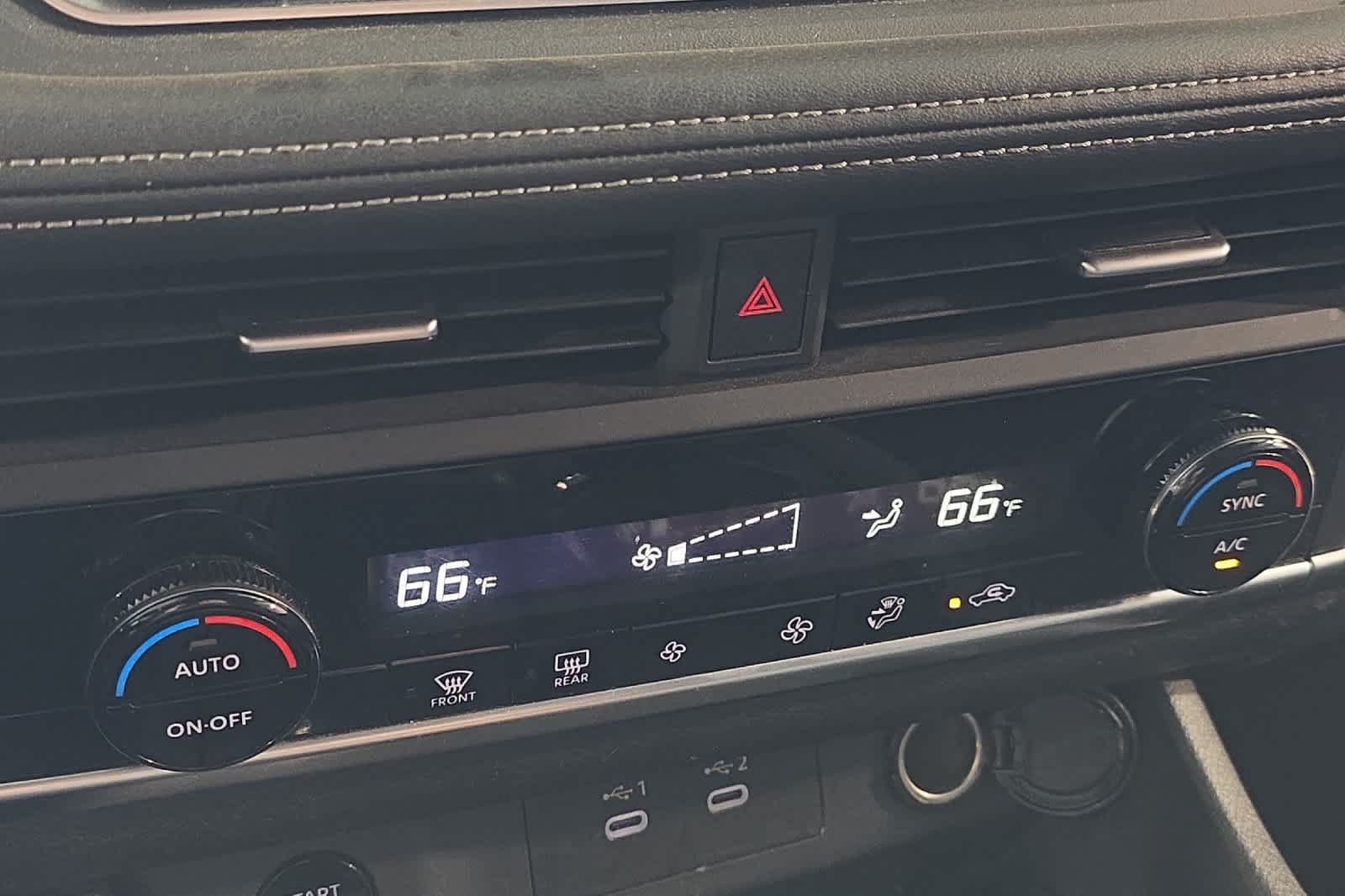 Used 2025 Nissan Rogue SV FWD image 5