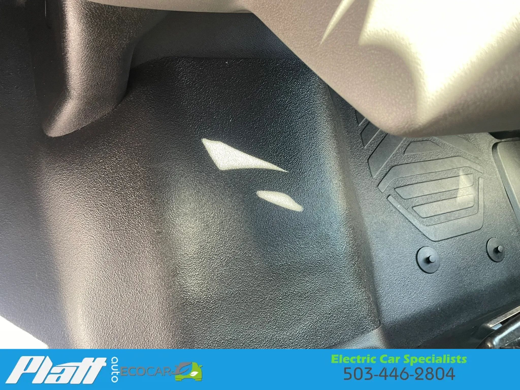 Used 2023 Ford E-Transit Low Roof RWD image 29