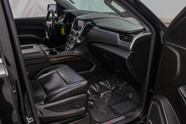 Used 2018 Chevrolet Suburban LT w/ Off-Road Package AWD/4WD image 18