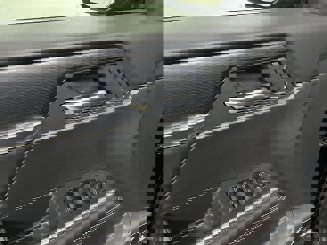 Certified 2025 GMC Acadia Elevation image 22