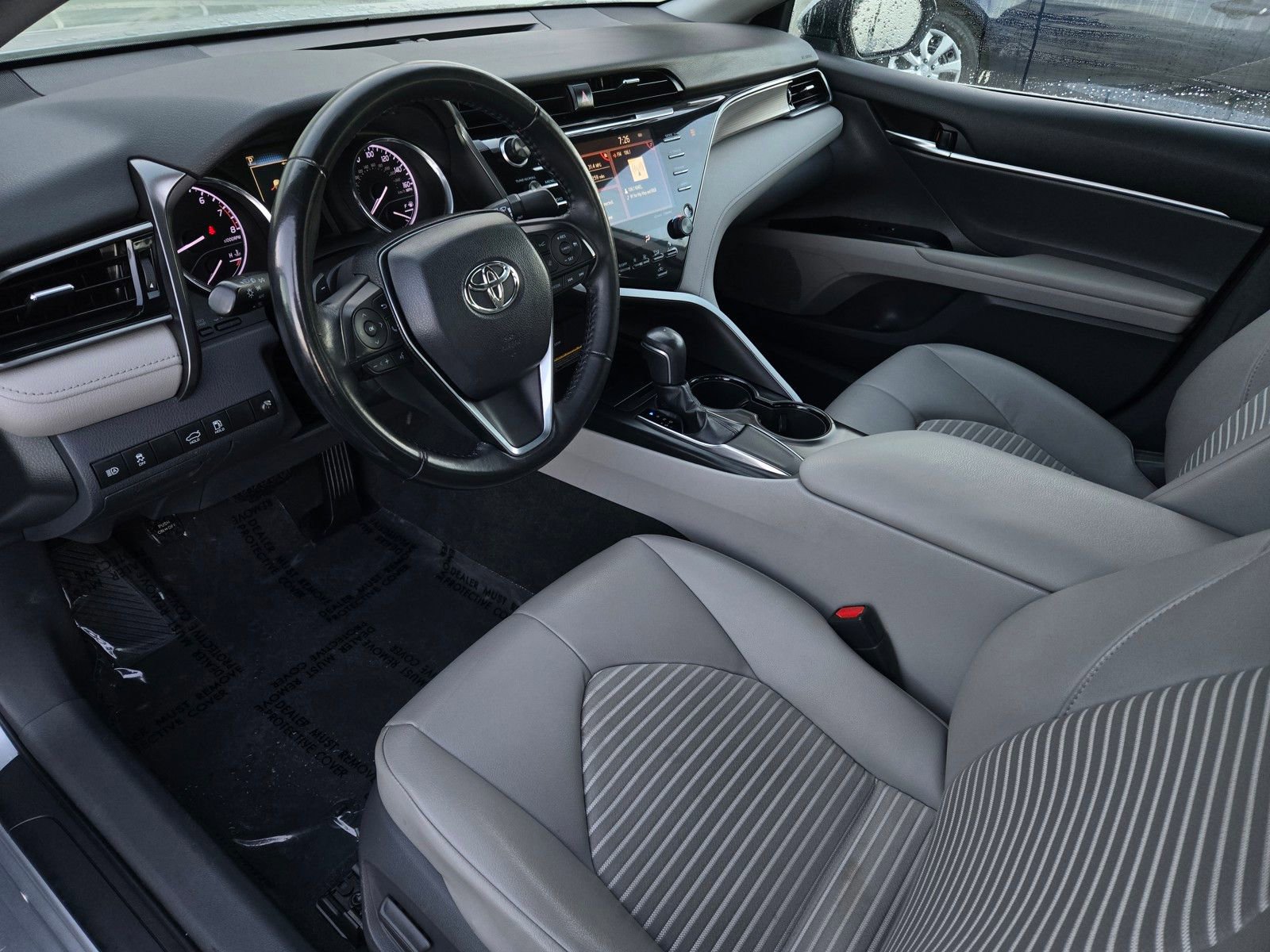 Used 2019 Toyota Camry SE w/ Audio Package image 6