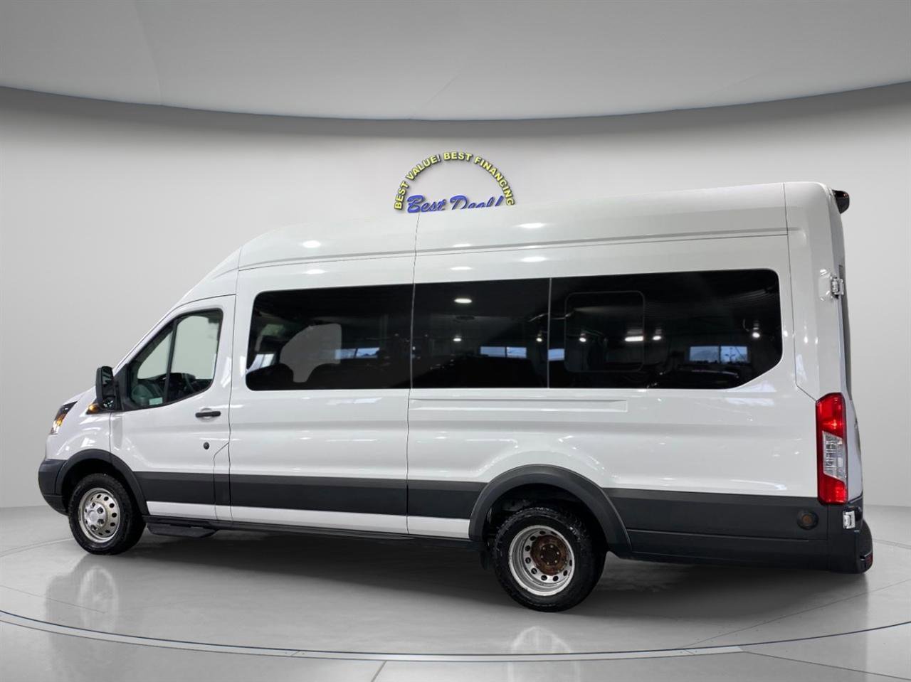 Used 2019 Ford Transit 350 XL image 3