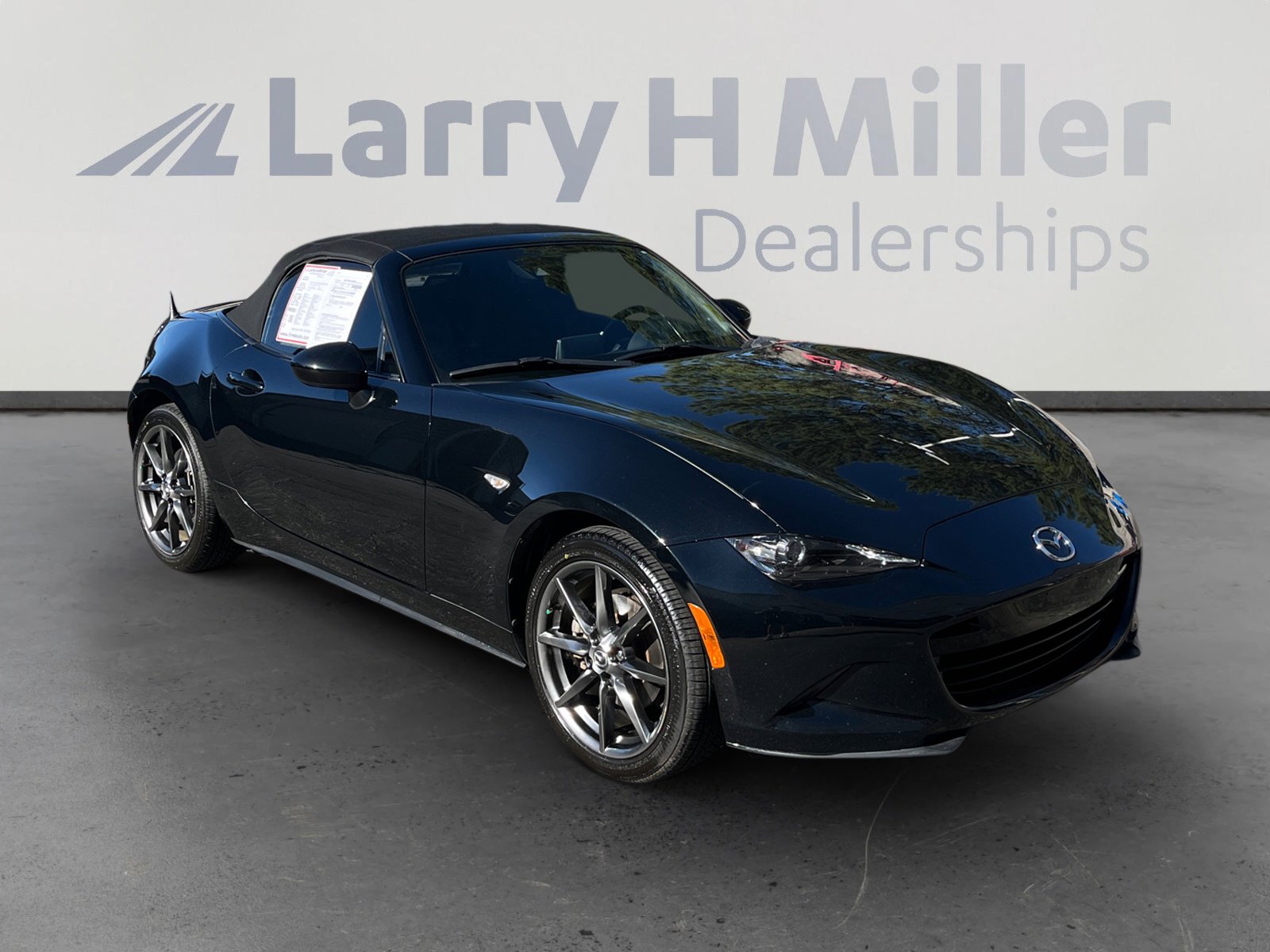 Used 2016 MAZDA MX-5 Miata Grand Touring RWD image 7