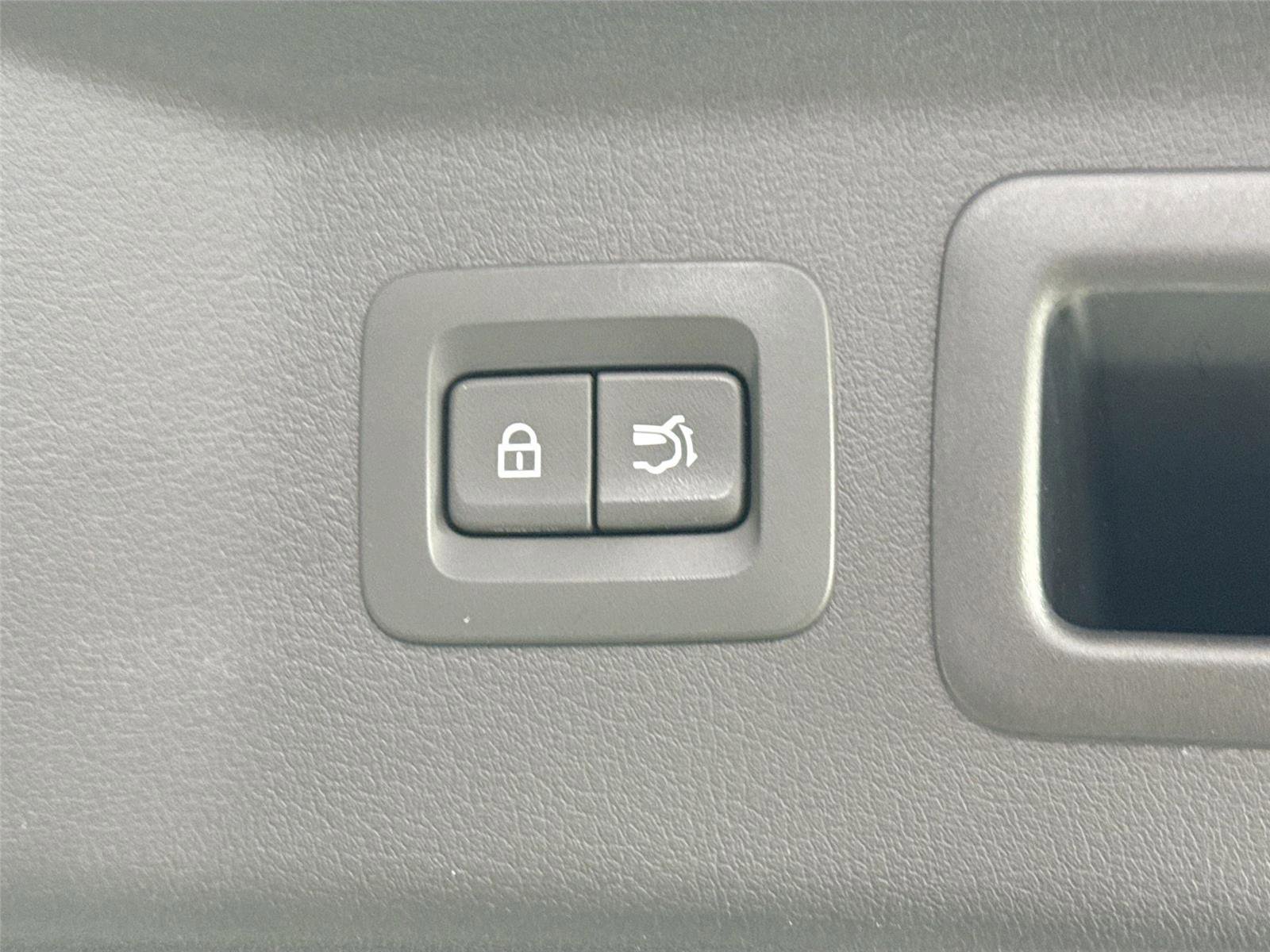 Certified 2025 MAZDA CX-70 3.3 Turbo S w/ Premium Plus image 43