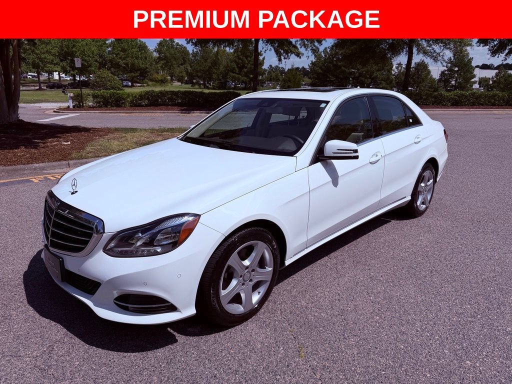 Used 2016 Mercedes-Benz E 350 4MATIC Sedan image 3