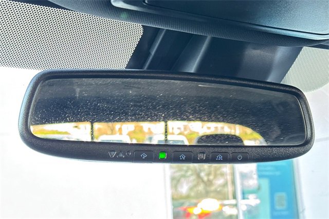 Used 2022 Toyota Tacoma Limited image 25