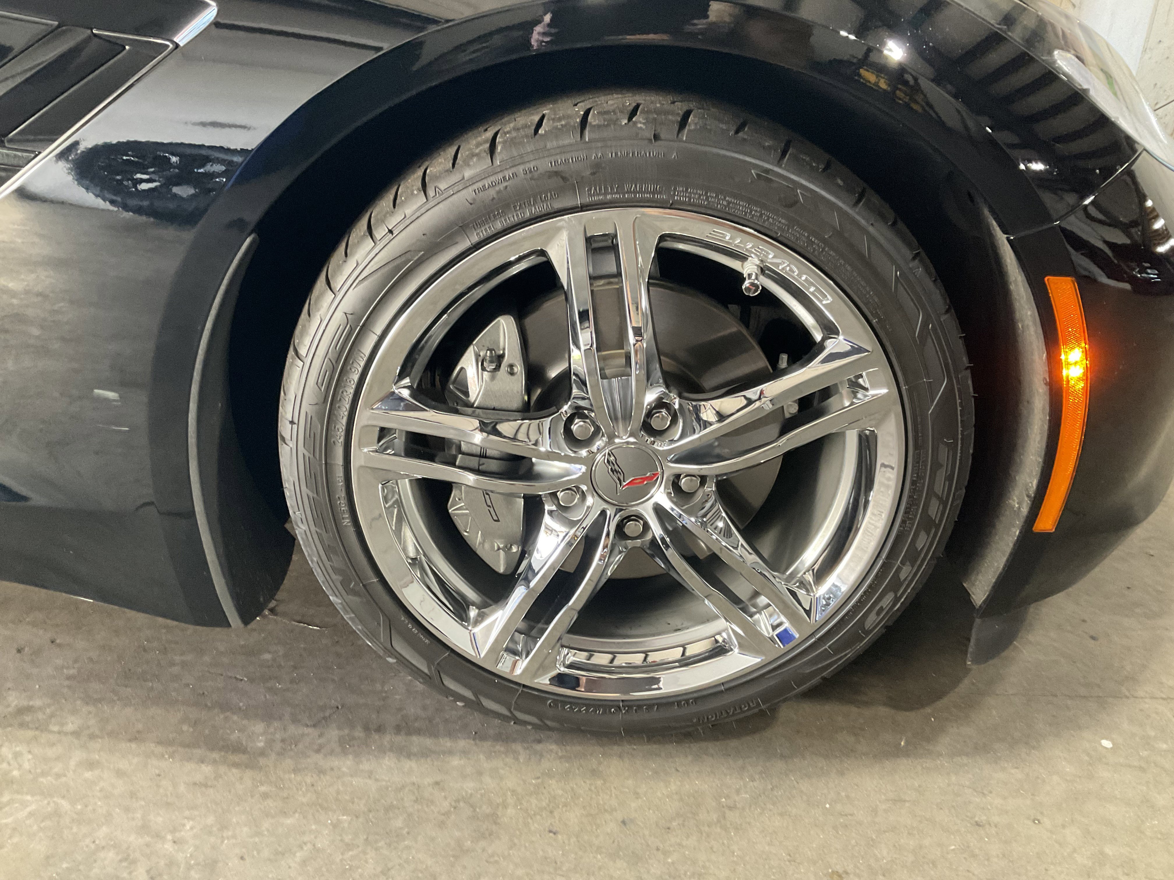 Used 2016 Chevrolet Corvette Stingray Coupe w/ 2LT Preferred Equipment Group RWD image 14