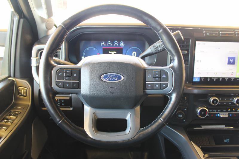 Used 2023 Ford F250 Lariat w/ Chrome Package image 32