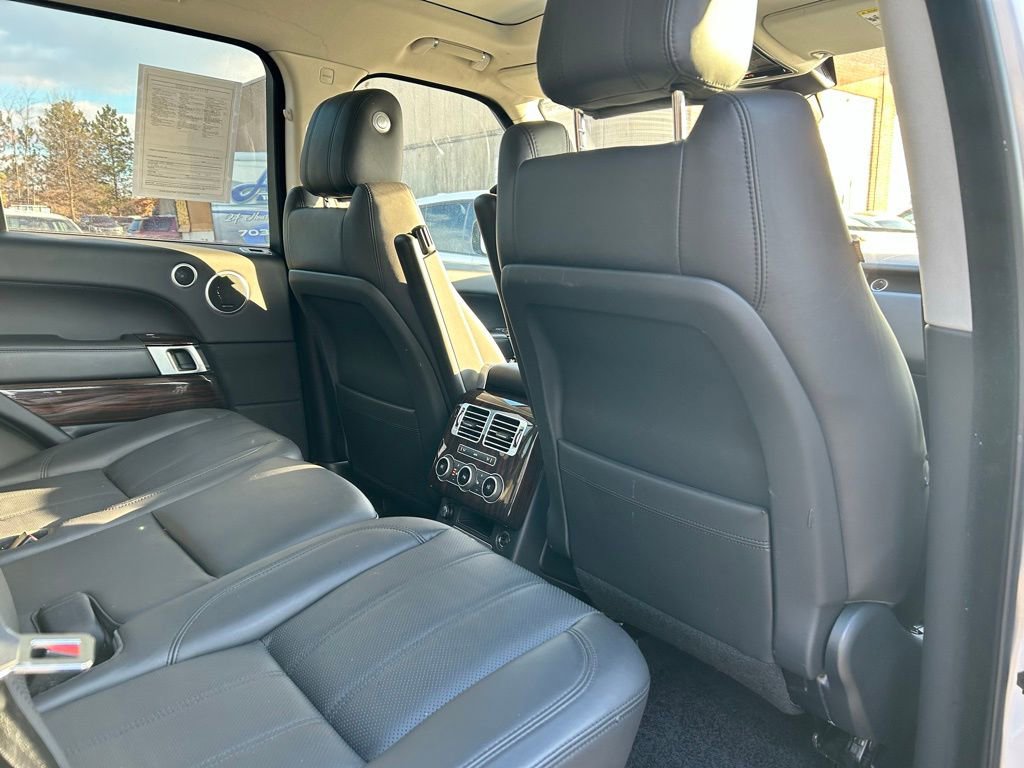 Used 2017 Land Rover Range Rover HSE AWD/4WD image 17