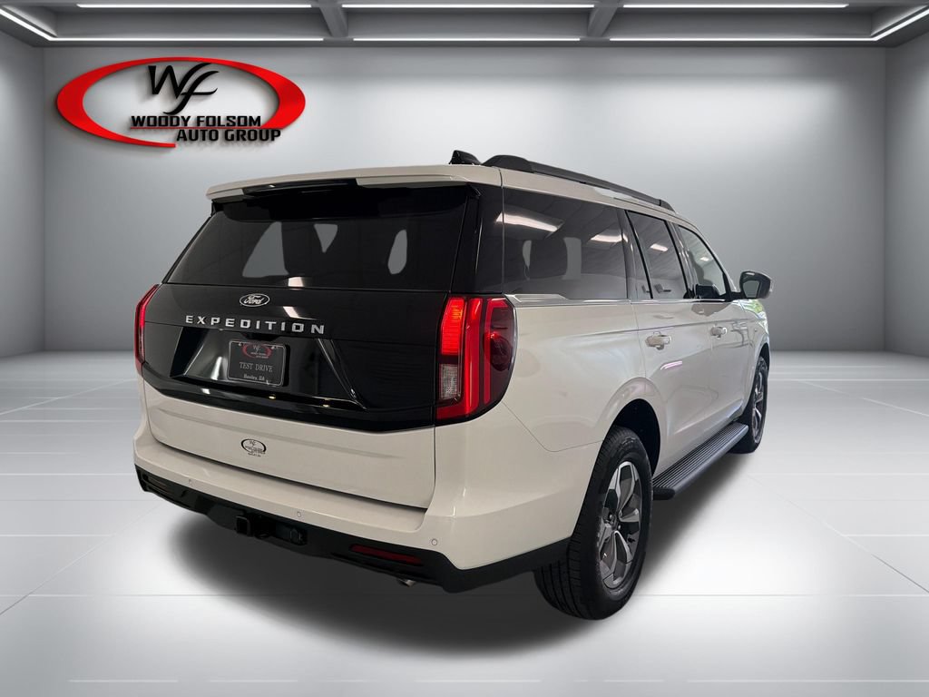 New 2027 Ford Expedition Active RWD image 6