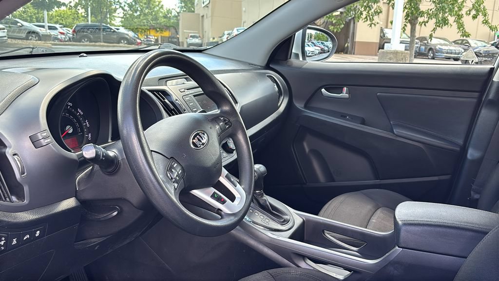 Used 2013 Kia Sportage LX w/ Convenience Pkg AWD/4WD image 25
