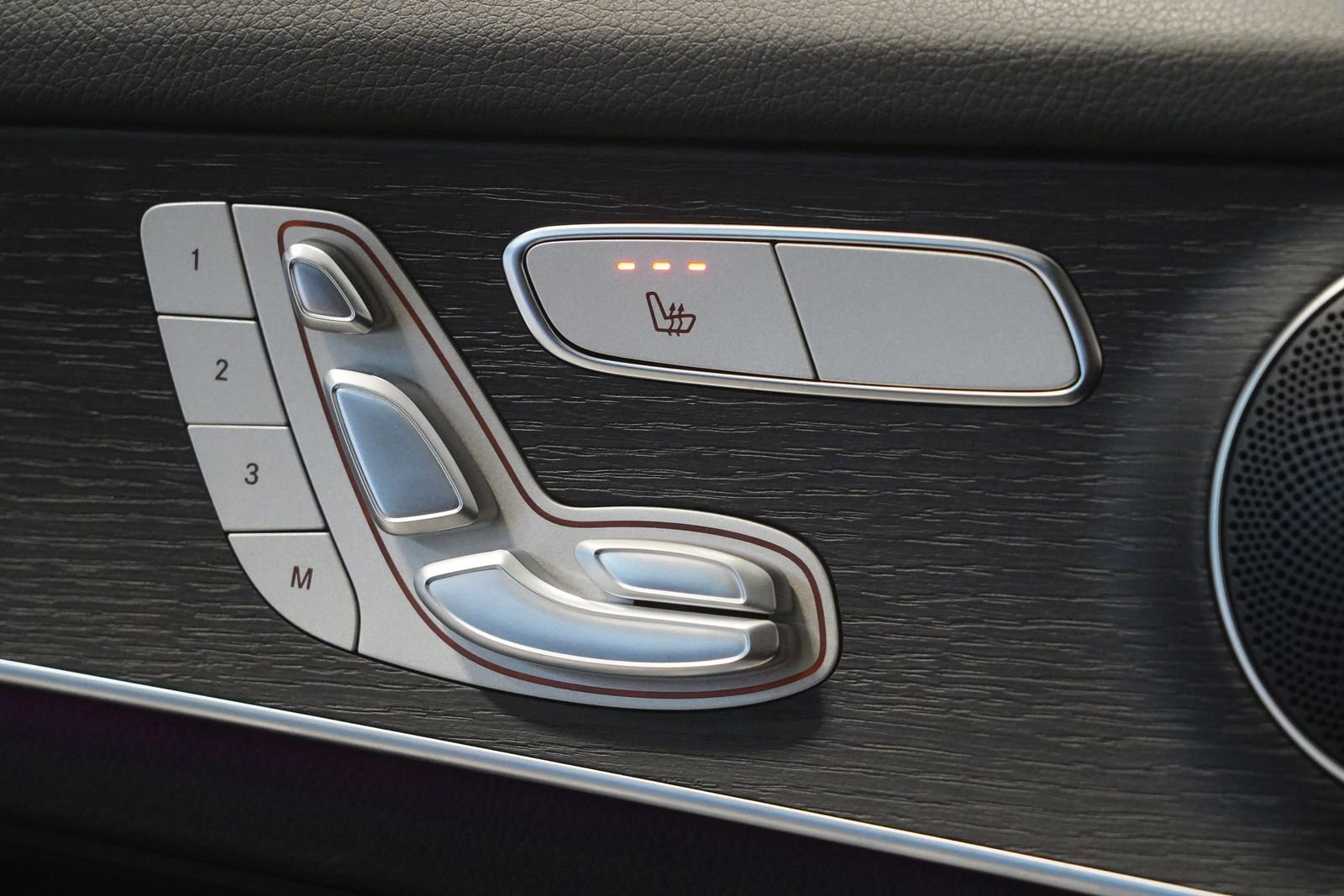 Certified 2022 Mercedes-Benz GLC 300 4MATIC image 26