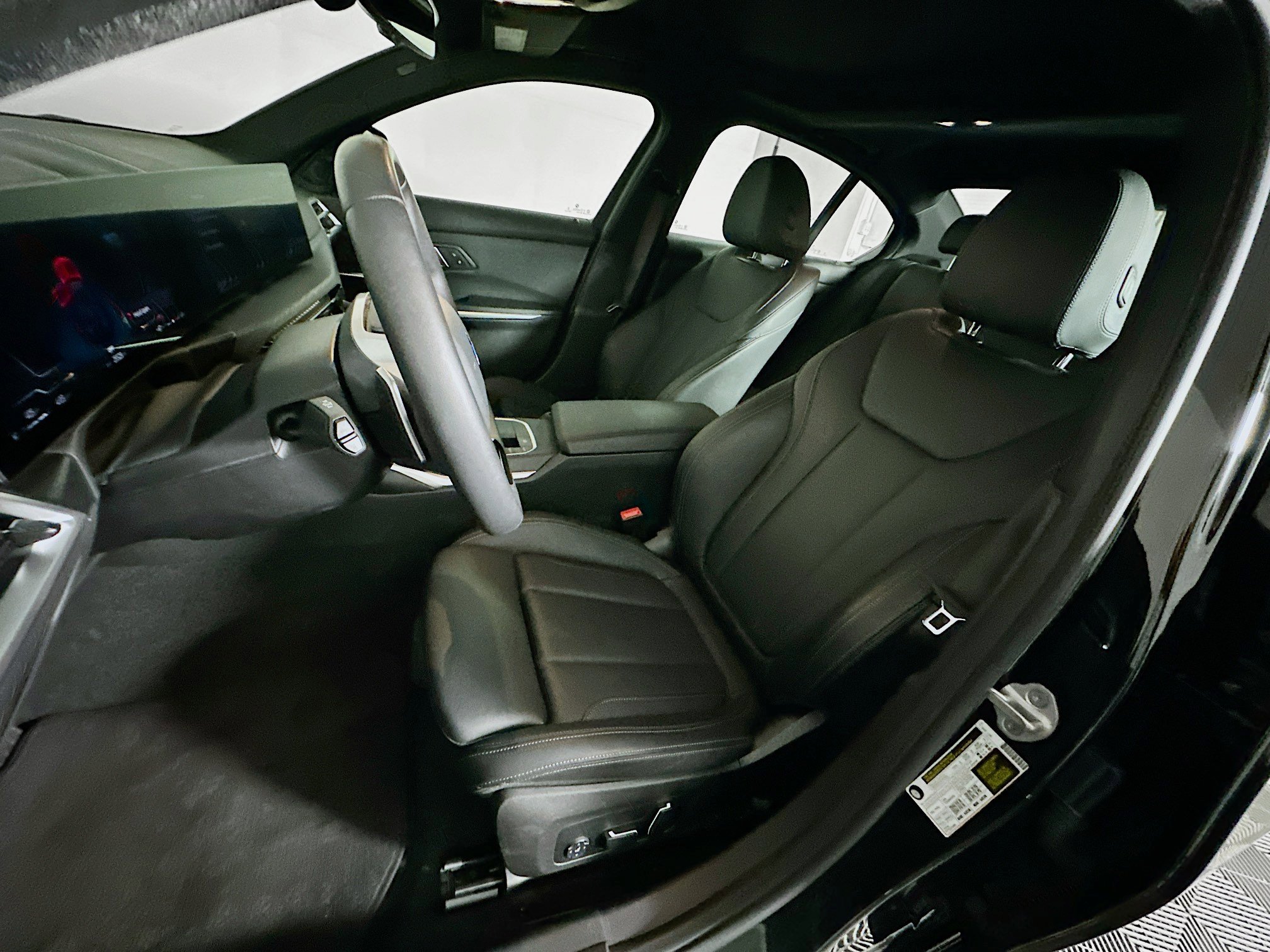 Used 2025 BMW 330i Sedan image 13