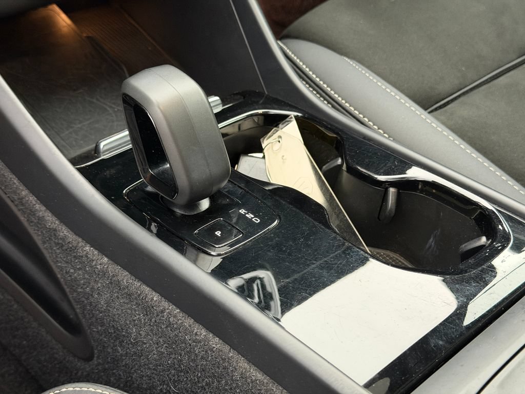 Certified 2023 Volvo C40 P8 Recharge Plus w/ Protection Package Premier AWD/4WD image 20