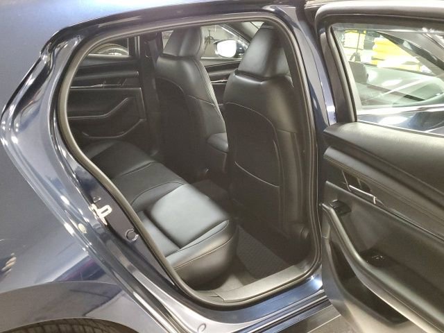 Used 2019 MAZDA MAZDA3 AWD Hatchback w/ Preferred Pkg image 23