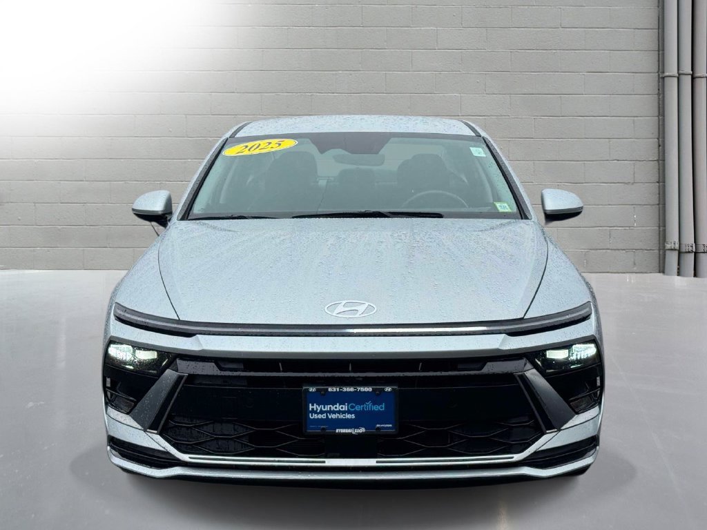 Used 2025 Hyundai Sonata SEL FWD image 2