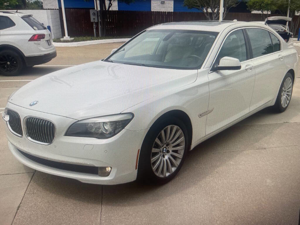 Used 2012 BMW 750Li image 1