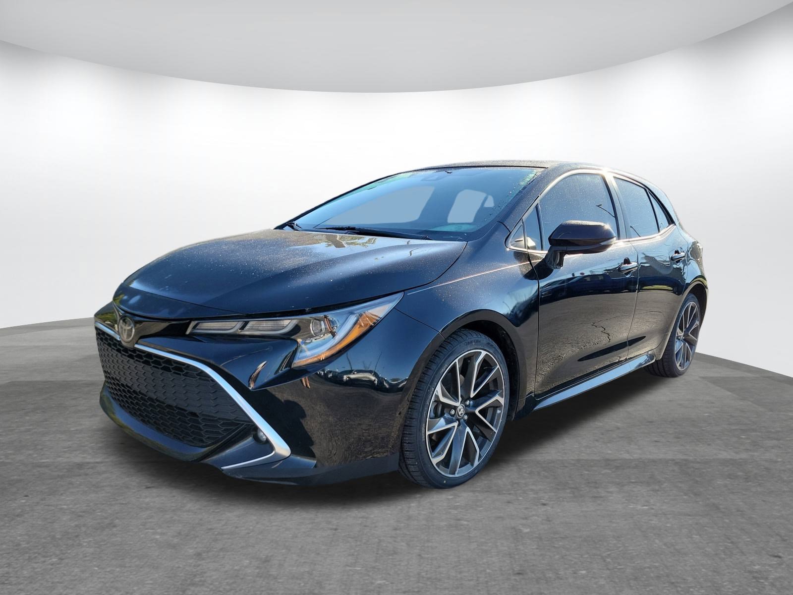 Used 2019 Toyota Corolla XSE image 21