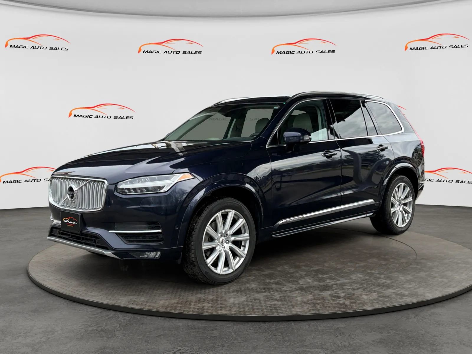 Used 2017 Volvo XC90 T6 Inscription w/ Vision Package AWD/4WD image 1