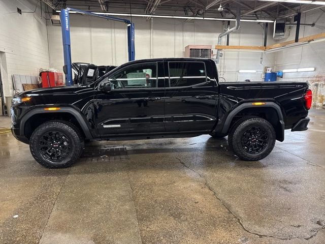 New 2026 GMC Canyon Elevation image 3