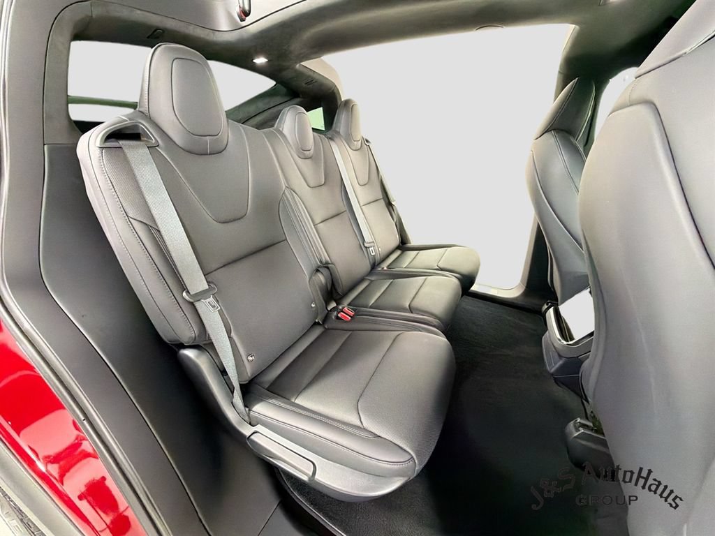 Used 2026 Tesla Model X AWD/4WD image 34