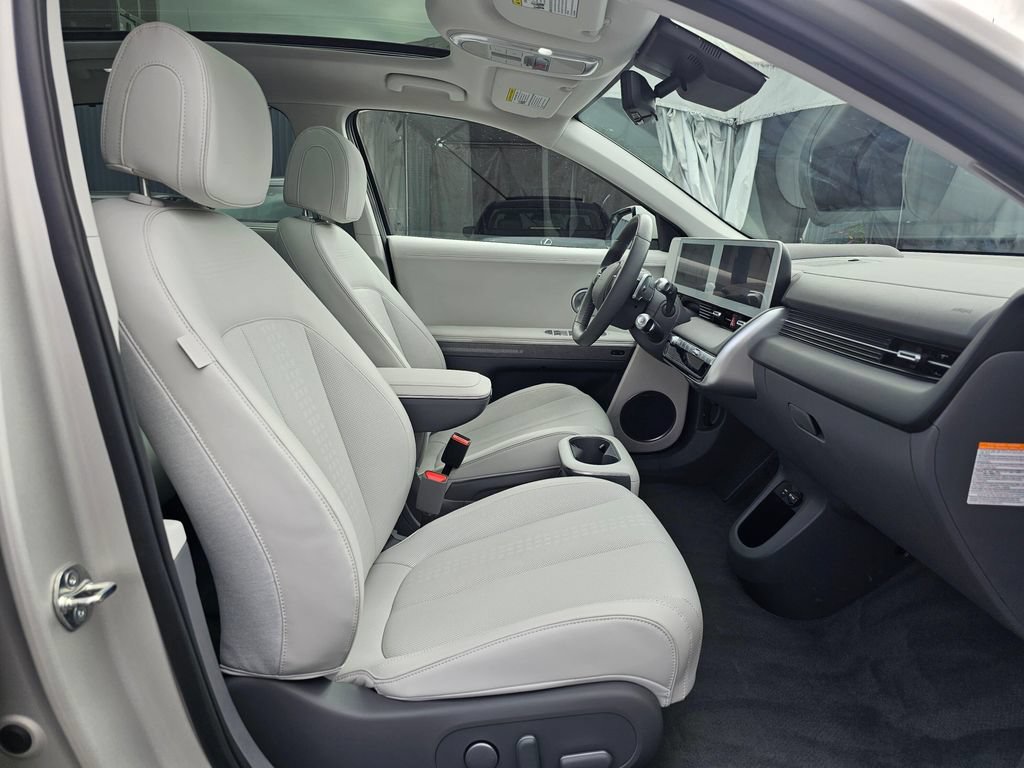 Used 2024 Hyundai Ioniq 5 Limited AWD/4WD image 10