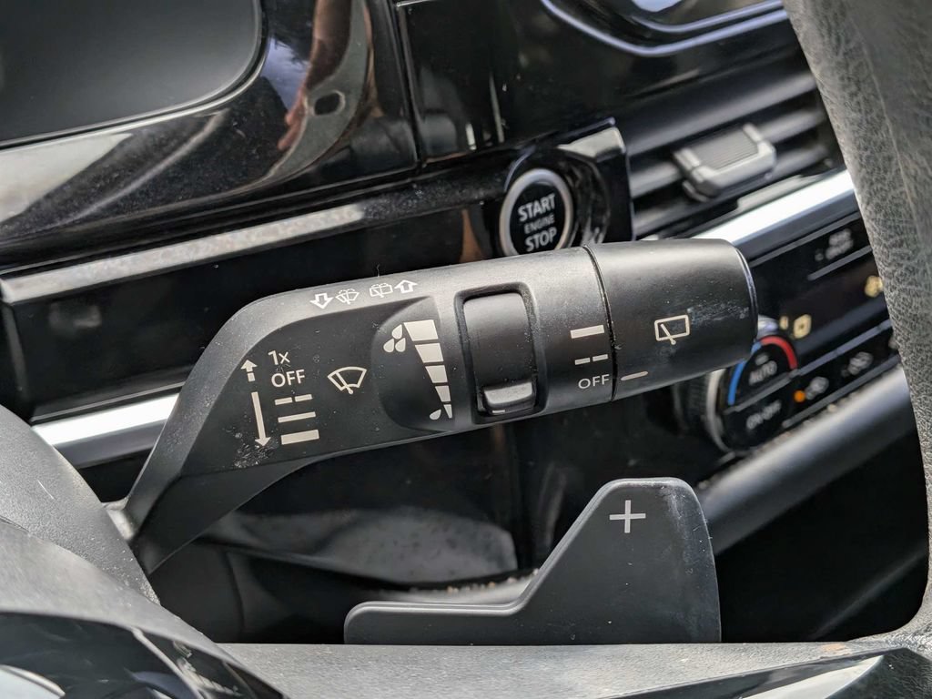 Used 2022 Nissan Pathfinder S FWD image 25