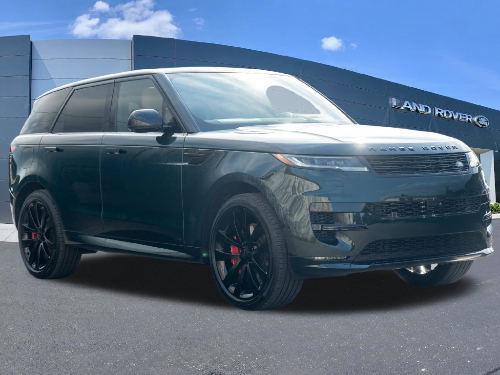 Used 2026 Land Rover Range Rover Sport Dynamic SE AWD/4WD image 3