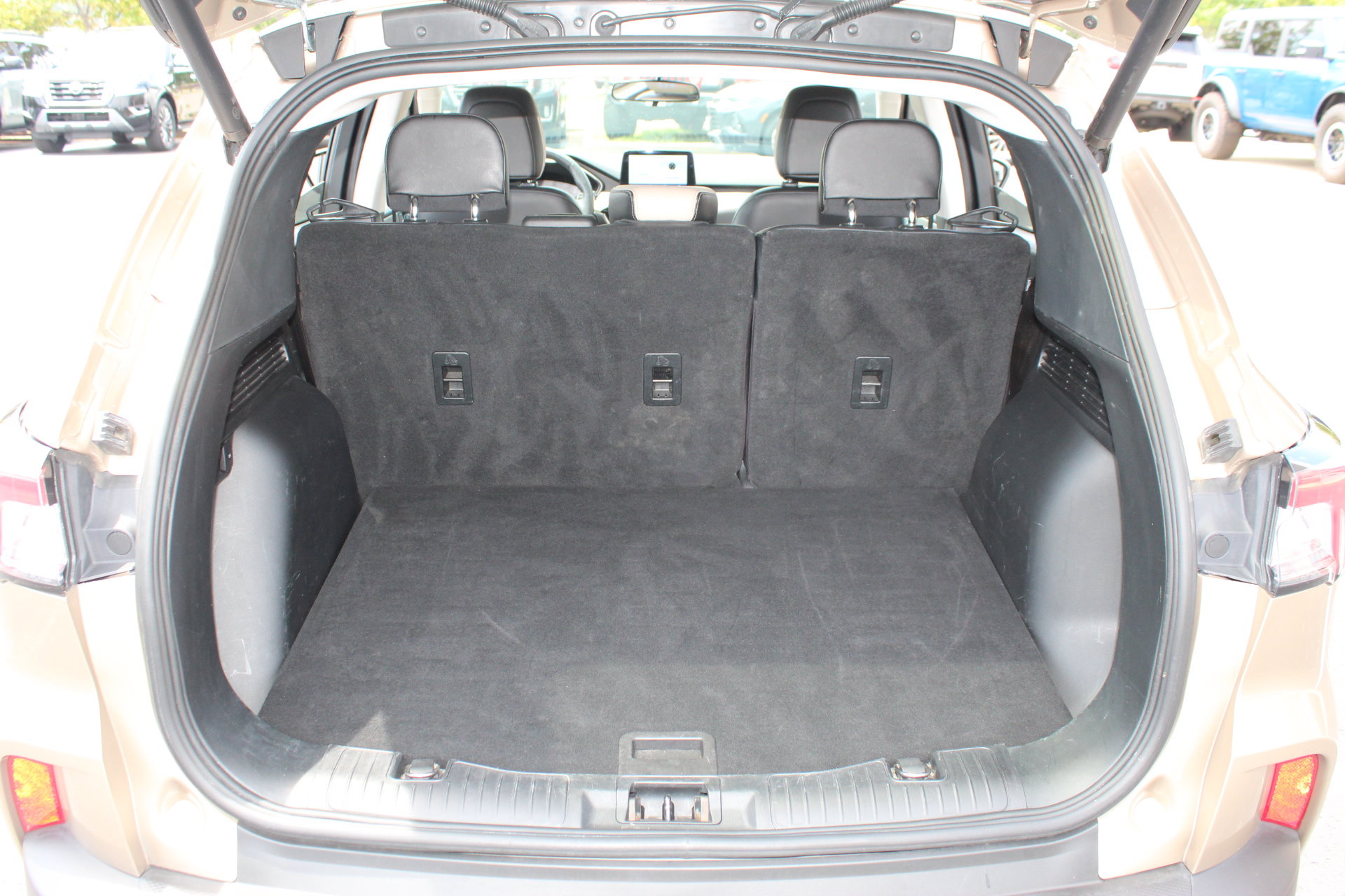 Used 2021 Ford Escape SEL FWD image 27