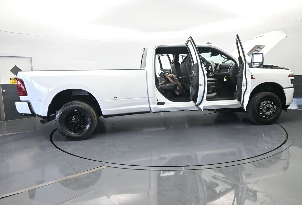 New 2026 RAM 3500 Laramie w/ Night Edition image 78
