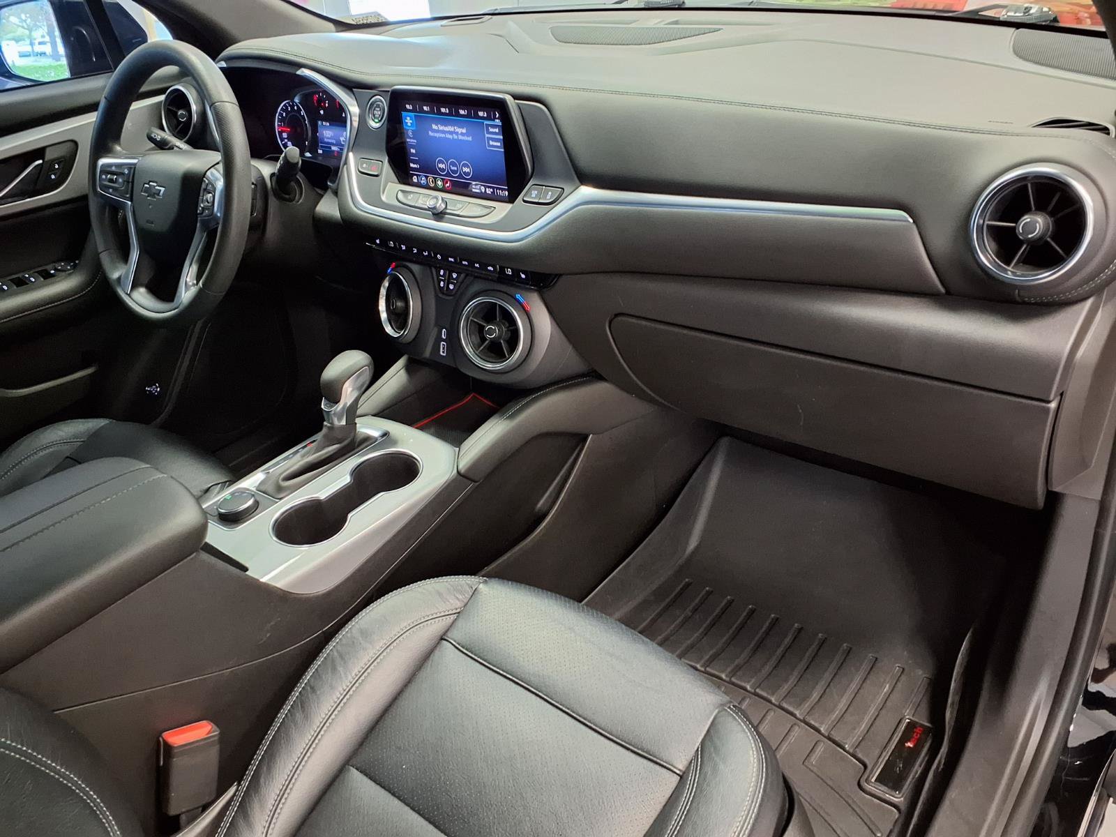 Used 2021 Chevrolet Blazer LT FWD image 9