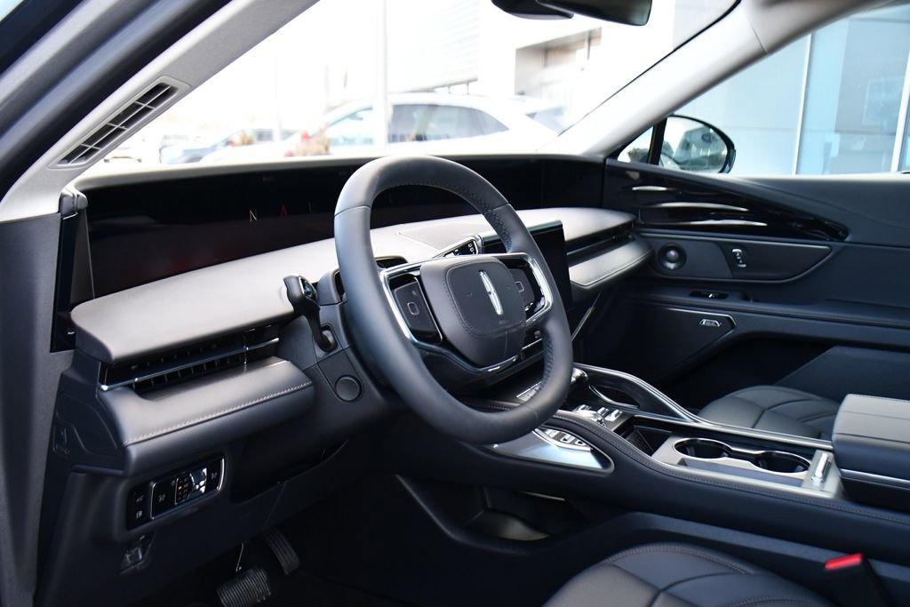 New 2026 Lincoln Nautilus Premier w/ Equipment Group 102A AWD/4WD image 11