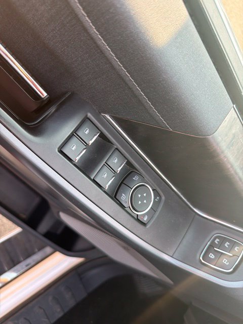 Used 2021 Ford F150 Lariat AWD/4WD image 23