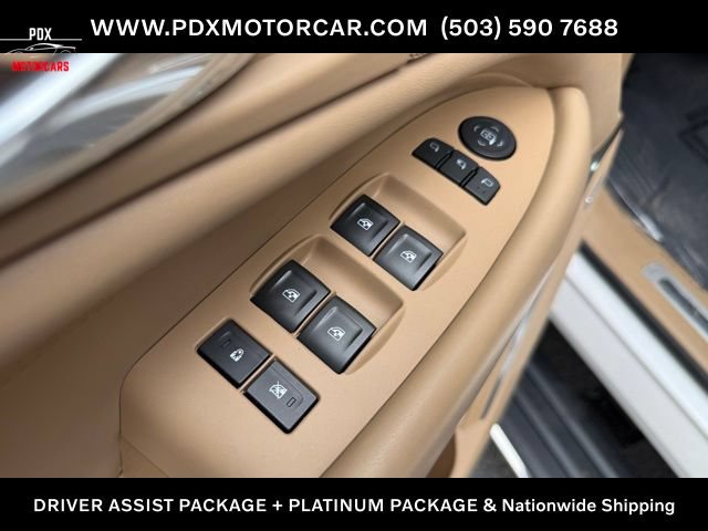 Used 2019 Cadillac Escalade ESV Platinum AWD/4WD image 13