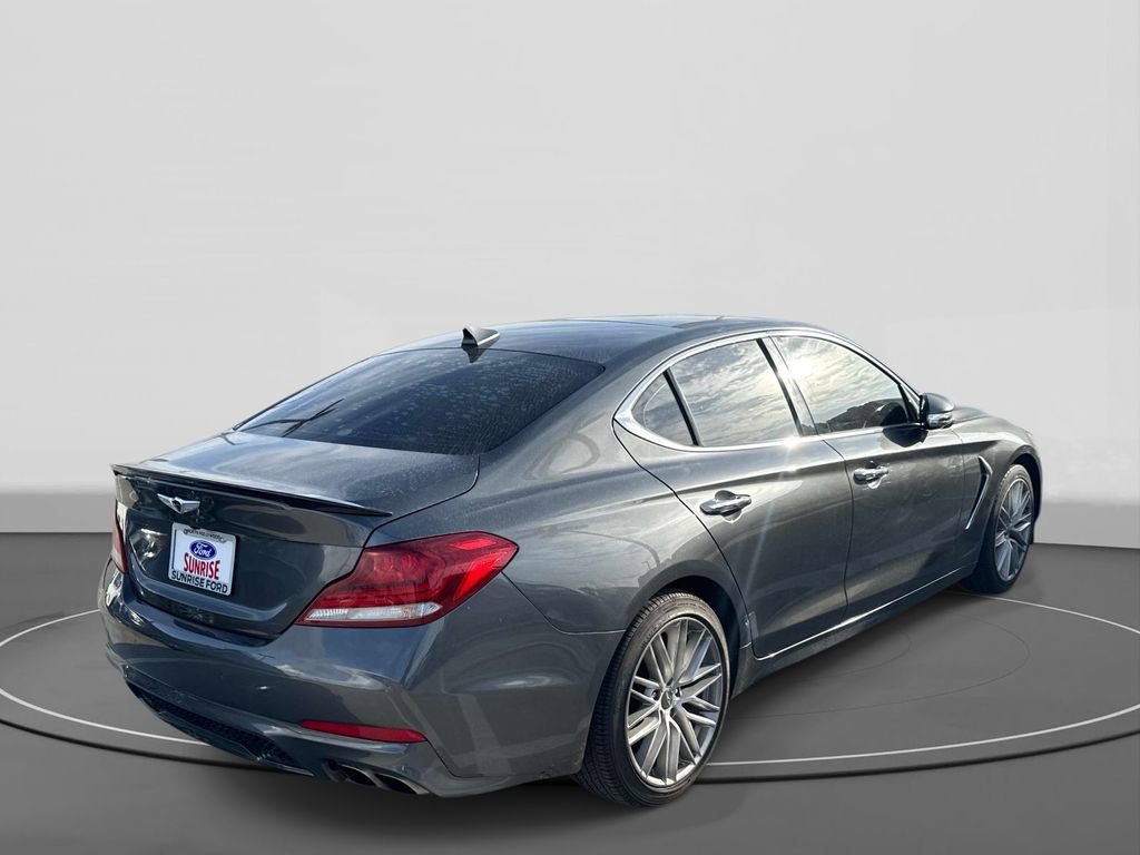 Used 2021 Genesis G70 2.0T w/ Elite Package RWD image 5