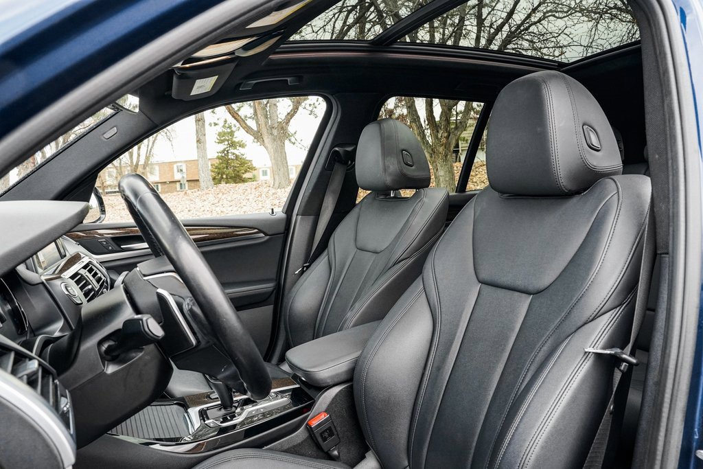 Used 2019 BMW X3 xDrive30i w/ Convenience Package image 16