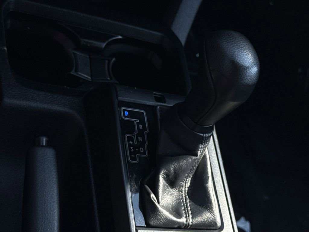 Used 2019 Toyota Tacoma SR image 20