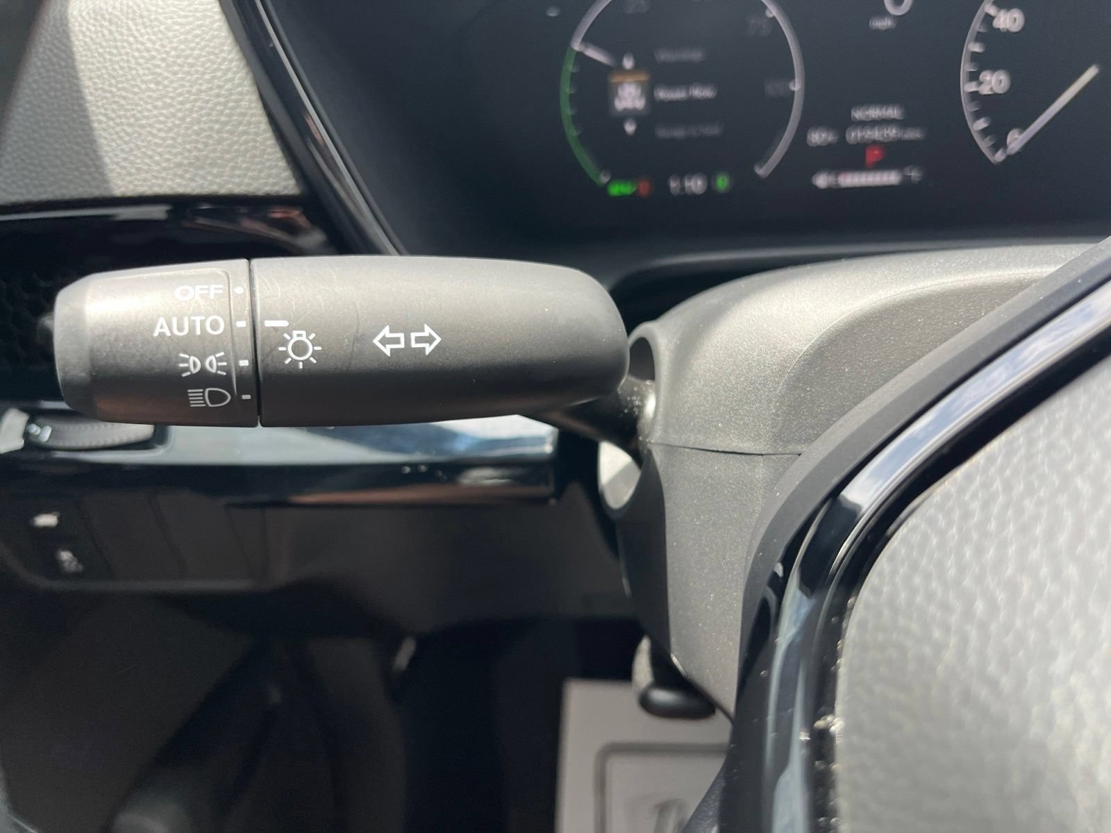 Used 2023 Honda CR-V Sport Touring image 17