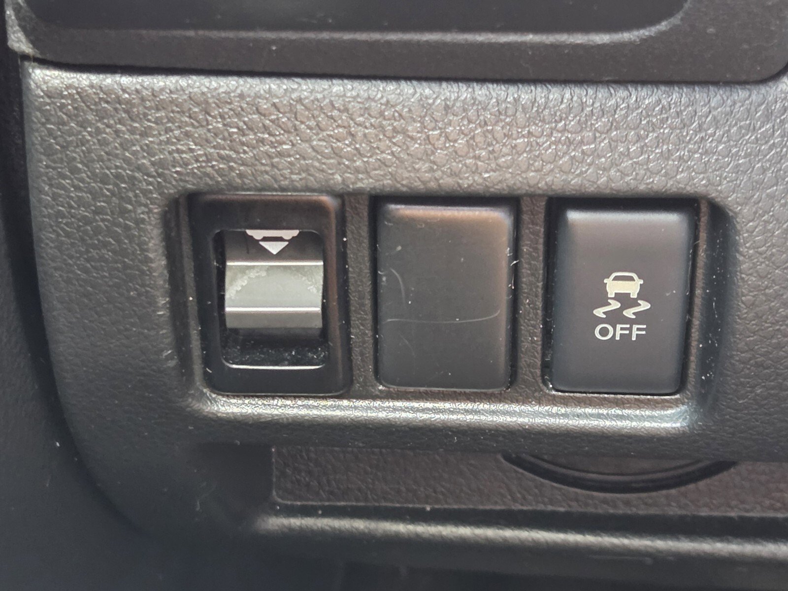 Used 2011 Nissan Altima 2.5 S FWD image 17