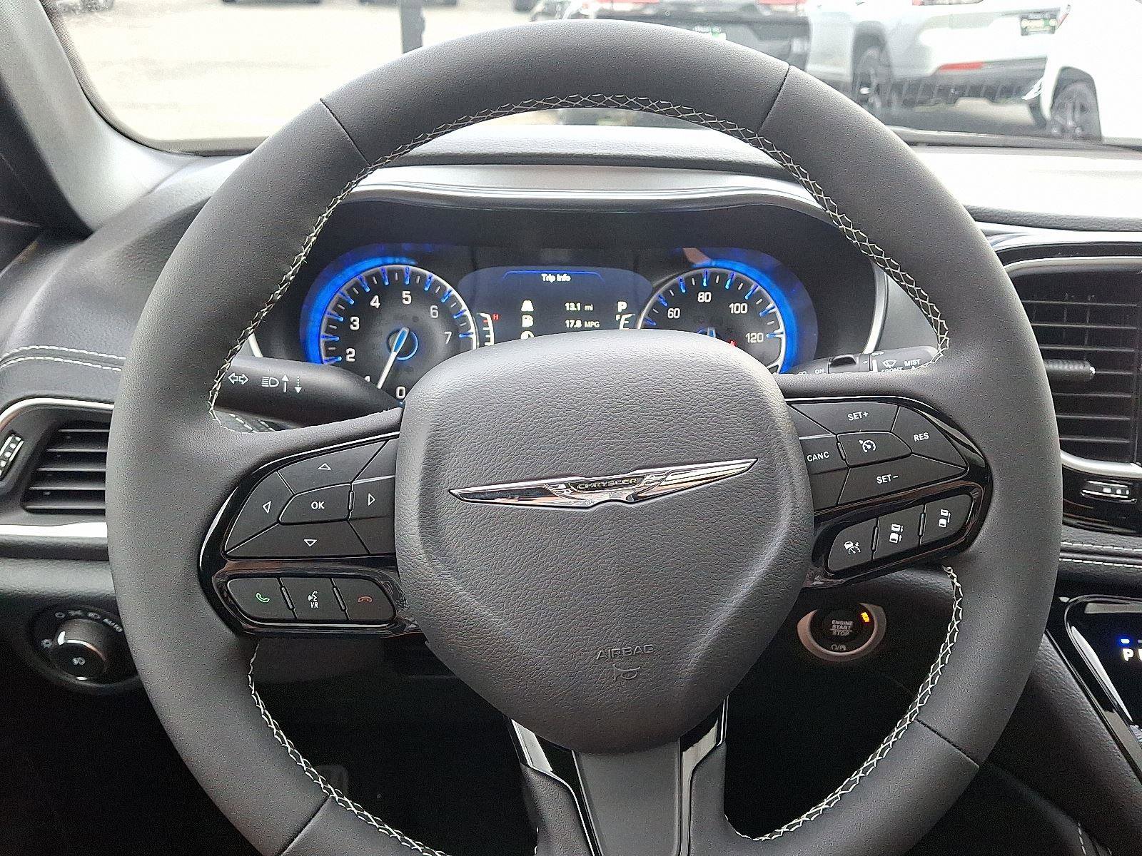 New 2026 Chrysler Pacifica Limited w/ S Appearance Package image 10