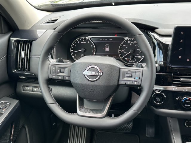 New 2026 Nissan Pathfinder SV w/ SV Premium Package AWD/4WD image 20